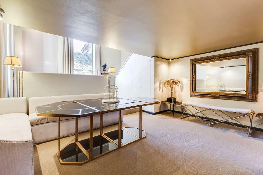 Luxurious Loft Facing The Pantheon Villa โรม ภายนอก รูปภาพ