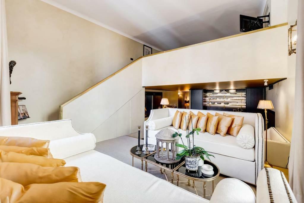 Luxurious Loft Facing The Pantheon Villa โรม ภายนอก รูปภาพ