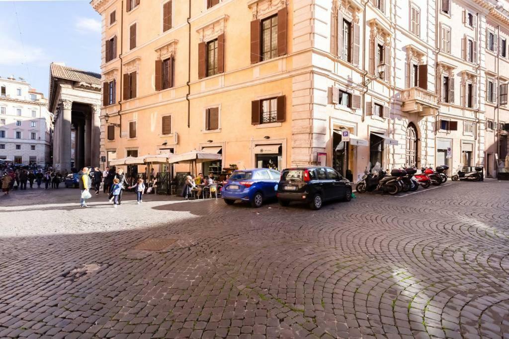 Luxurious Loft Facing The Pantheon Villa โรม ภายนอก รูปภาพ