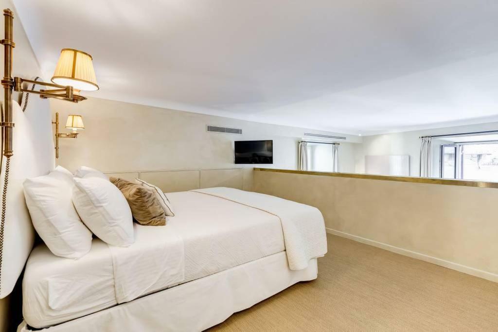 Luxurious Loft Facing The Pantheon Villa โรม ภายนอก รูปภาพ